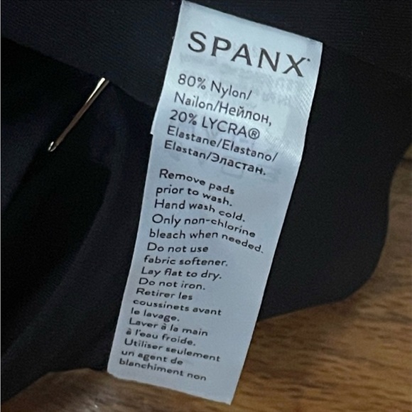 SPANX One Piece Swimsuit Slimming Black V-Neck Spaghetti Straps Adjustable Lrg - Picture 5 of 16